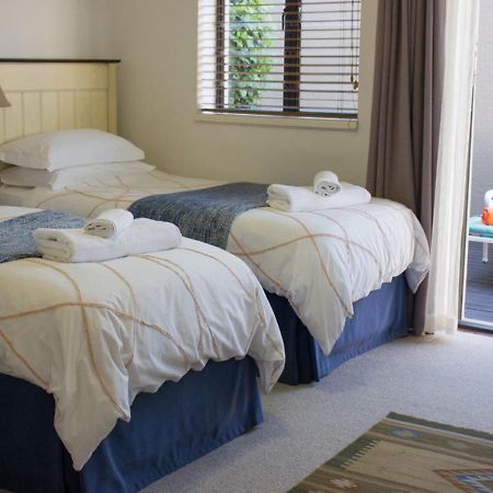 Linkside 1 Self-Catering Apartment Mossel Bay Exterior photo